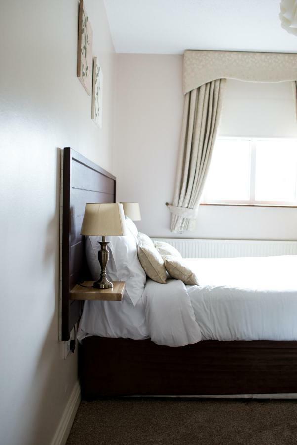 The Ritz House 3*